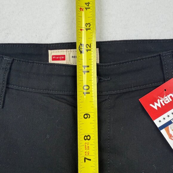 Wrangler Men's Five Star Premium Stretch Regular Fit Black Shorts Size 32x7 NWT - Picture 9 of 11